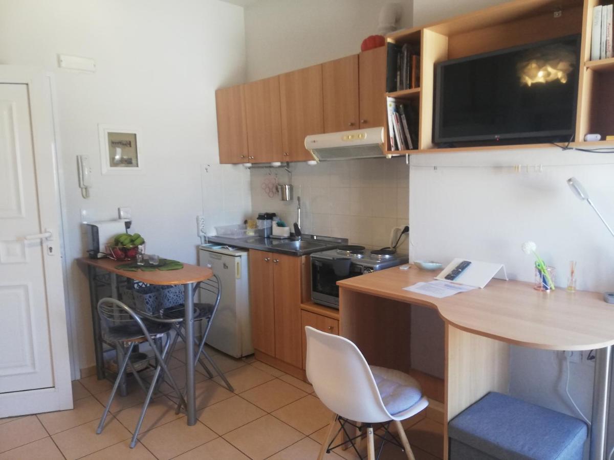 Maria'S Studio No2 In Heraklion Екстер'єр фото